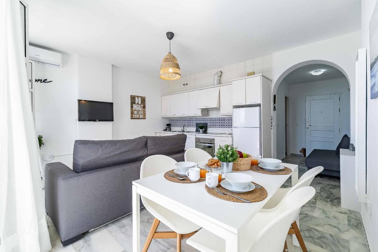 Sur Suites Castillo Fuengirola Dış mekan fotoğraf