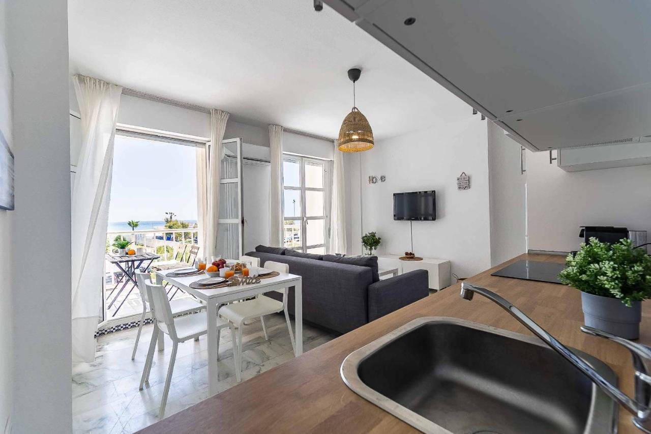 Sur Suites Castillo Fuengirola Dış mekan fotoğraf